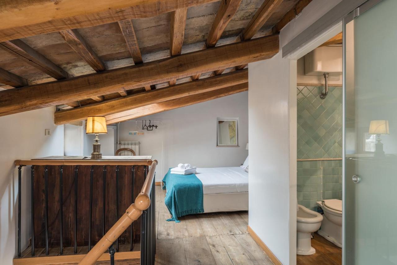 Cozy Wooden Apt In Piazza Navona Lägenhet Rom Exteriör bild