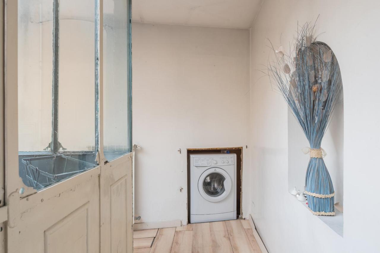 Cozy Wooden Apt In Piazza Navona Lägenhet Rom Exteriör bild